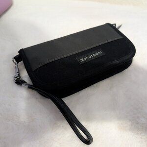 Sherpani wallet wristlet clutch